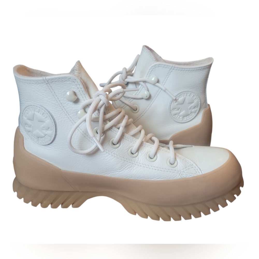Converse Chuck Tylor Lugged 171425C  White and Tan High-Top Sneakers Sz6M 8W